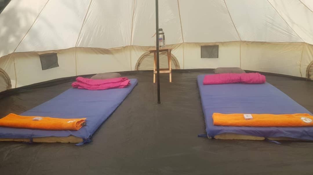 Lake Natron Maasai Giraffe Eco Lodge And Camping Mtowabaga Екстер'єр фото